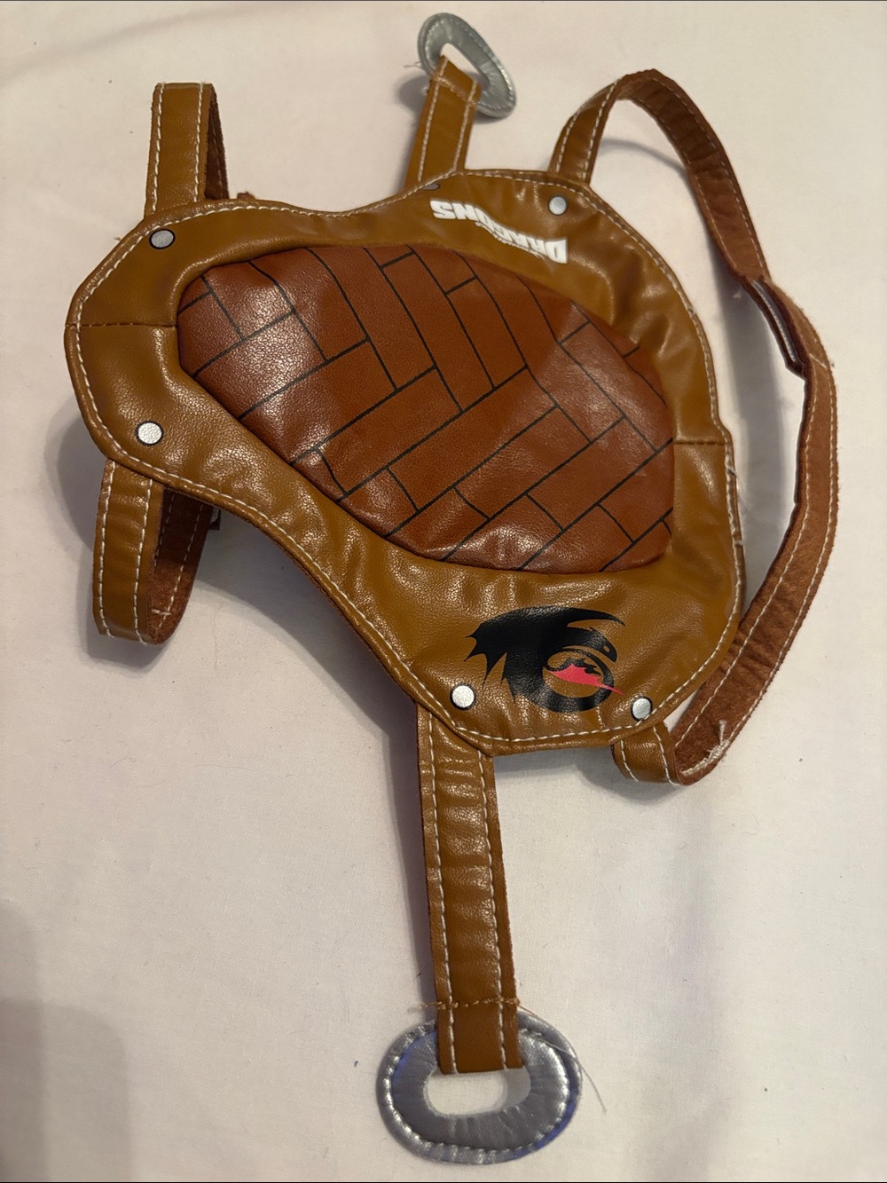 Build-A-Bear “How to Train Your Dragon” saddle. Excellent pre owned condition.